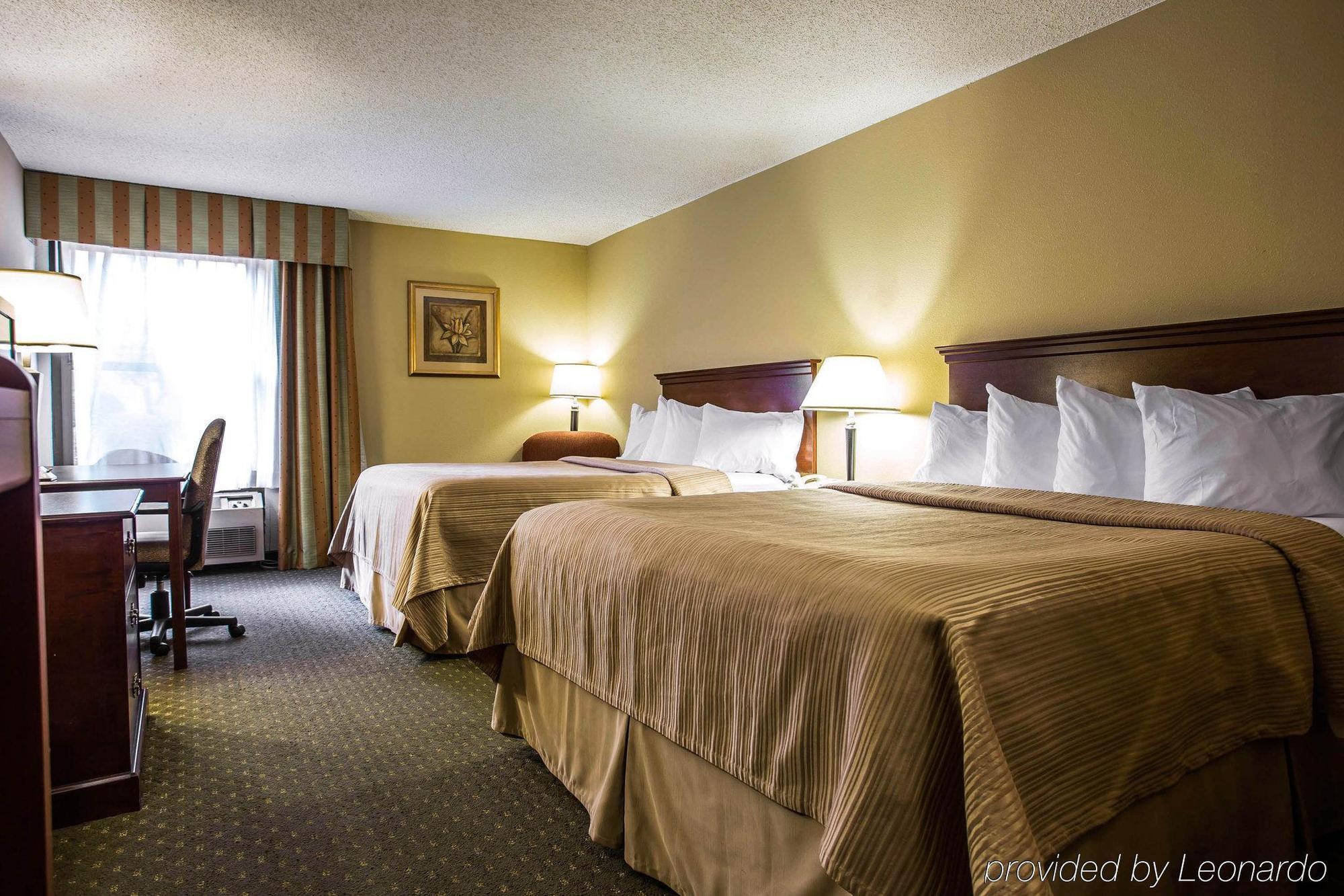 Quality Inn At The Park Fort Mill Eksteriør billede