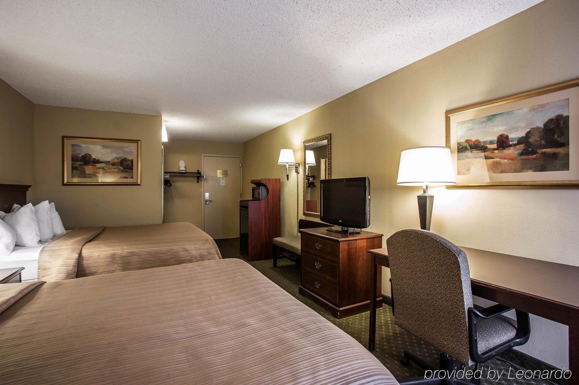 Quality Inn At The Park Fort Mill Eksteriør billede