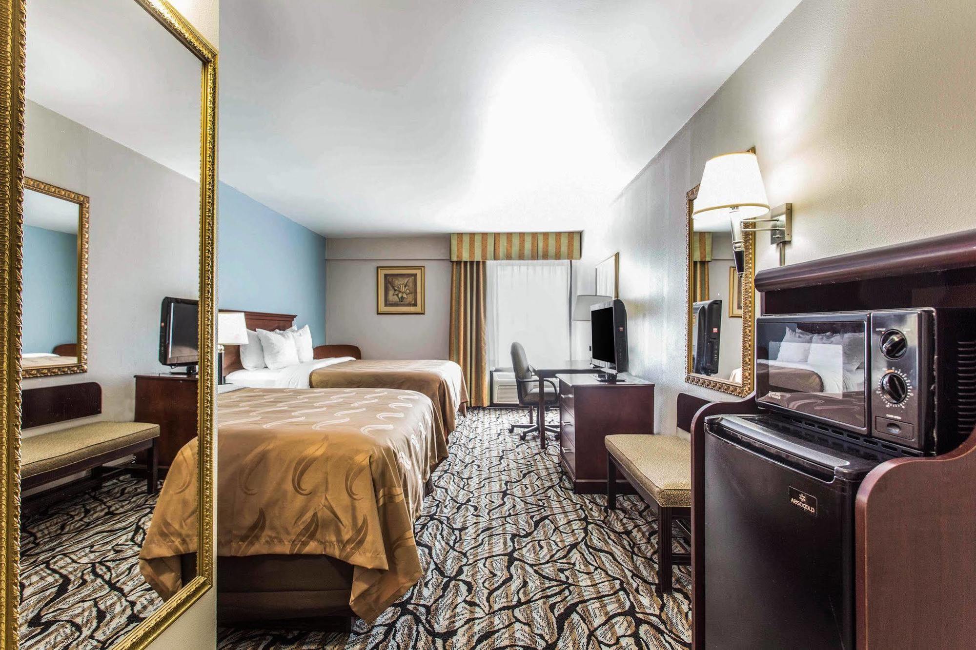 Quality Inn At The Park Fort Mill Eksteriør billede